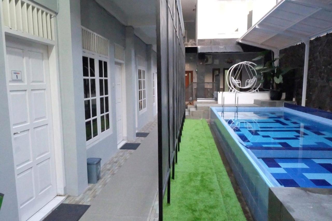 Tamadara Guesthouse Jogja Maguwo Extérieur photo
